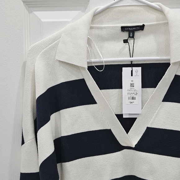 Cropped Polo Sweater - Picture 4 of 6